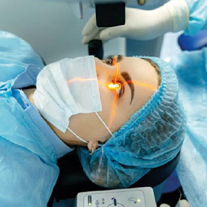 Bahar Alerjileri Lazer Göz Cerrahisine Talebi Artırıyor | Göz Doktoru Prof. Dr. Selim Doğanay